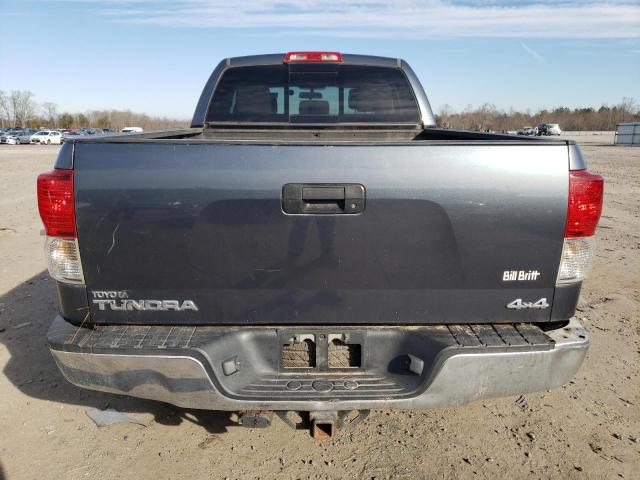 5TFUY5F13AX106443 - 2010 TOYOTA TUNDRA DOU BLUE photo 6