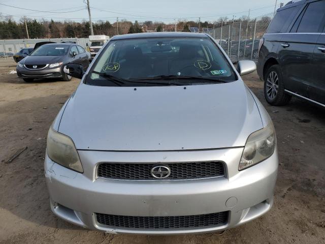 JTKDE177650039123 - 2005 TOYOTA SCION TC Gümüş fotoğraf 5