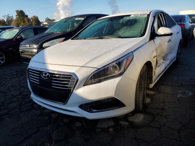 KMHE54L2XGA029758 - 2016 HYUNDAI SONATA PLU WHITE photo 1