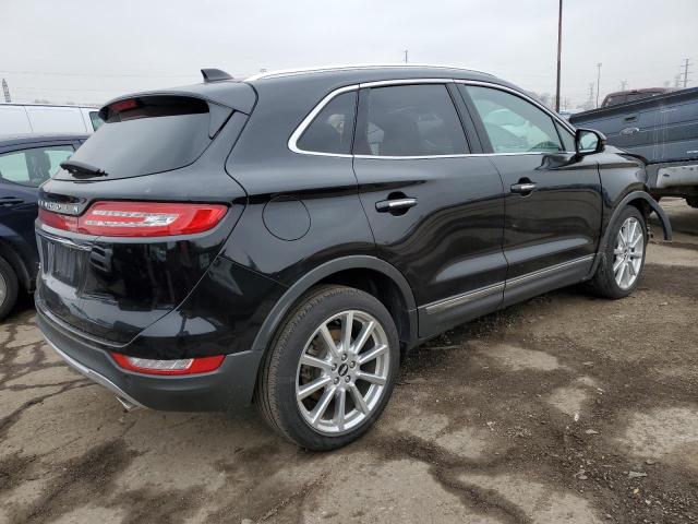 5LMCJ3C90KUL35852 - 2019 LINCOLN MKC RESERV BLACK photo 3