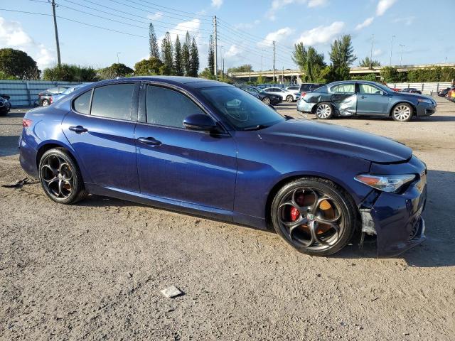 ZARFAECN4H7549074 - 2017 ALFA ROMEO GIULIA TI BLUE photo 4