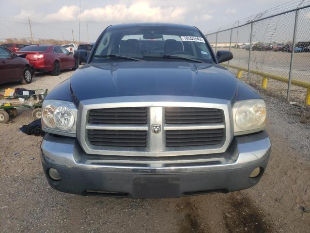 1D7HE48N95S217916 - 2005 DODGE DAKOTA QUA BLUE photo 5