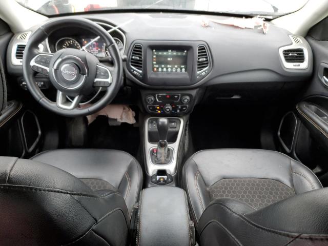 3C4NJCBB7LT129265 - 2020 JEEP COMPASS LA Boz foto 8