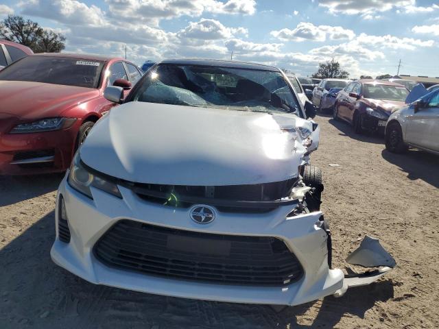 JTKJF5C76FJ****** - 2015 TOYOTA SCION TC Beyaz fotoğraf 5