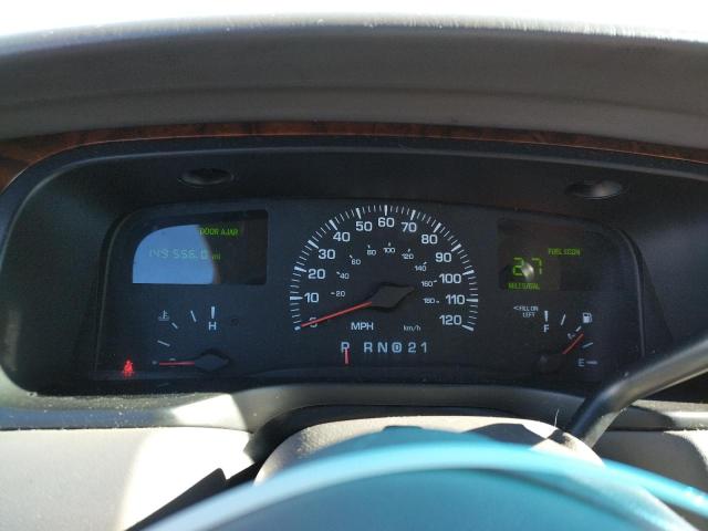 1LNHM81W3YY821546 - 2000 LINCOLN TOWN CAR E SILVER photo 9