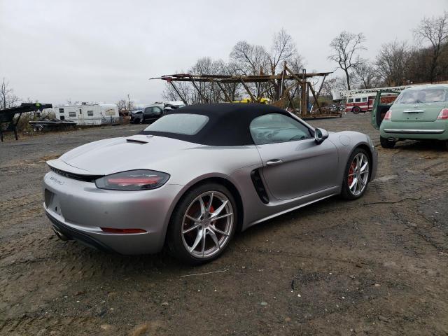 WP0CB2A81KS228099 - 2019 PORSCHE BOXSTER S SILVER photo 3