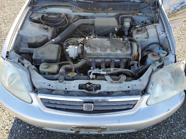 2HGEJ6613YH549478 - 2000 HONDA CIVIC BASE SILVER photo 11