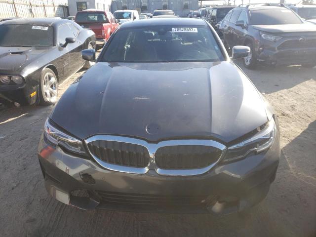 3MW5R1J08N8C53478 - 2022 BMW 330I GRAY photo 5