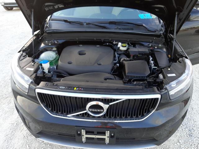 YV4162XZ2K2008320 - 2019 VOLVO XC40 T5 MO BLACK photo 12