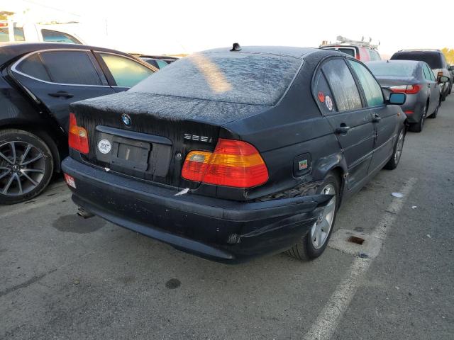 WBAEV33434KL62824 - 2004 BMW 3 SERIES BLACK photo 3