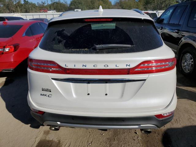 5LMCJ2C94KUL06431 - 2019 LINCOLN MKC SELECT WHITE photo 6