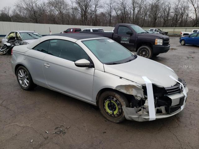 WVWBW7AH0CV001709 - 2012 VOLKSWAGEN EOS KOMFOR ბეჟი ფოტო 4