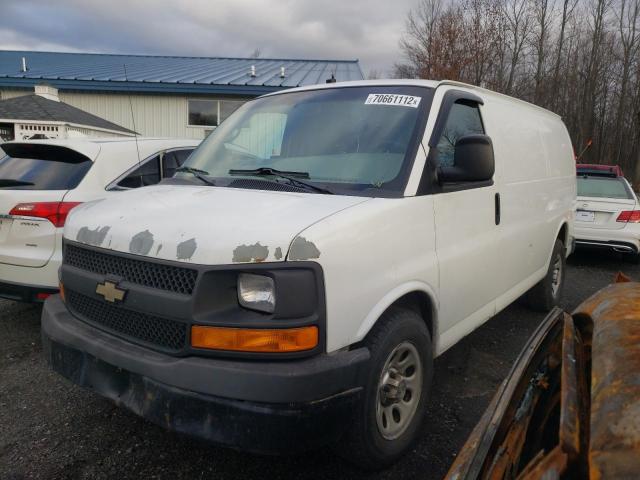 1GCSGAFX0B1170127 - 2011 CHEVROLET EXPRESS G1 WHITE photo 1