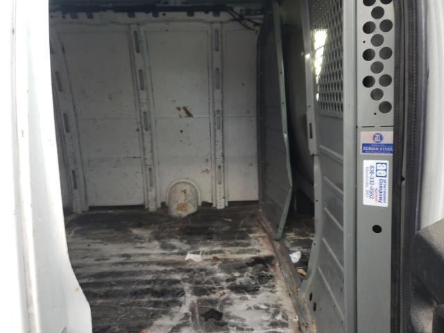 1GCSGAFX0B1170127 - 2011 CHEVROLET EXPRESS G1 WHITE photo 11