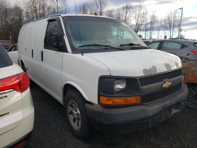 1GCSGAFX0B1170127 - 2011 CHEVROLET EXPRESS G1 WHITE photo 4