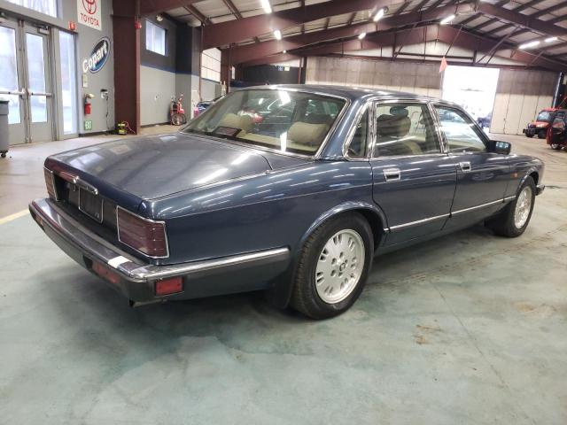 SAJHX1748RC696472 - 1994 JAGUAR XJ6 BLUE photo 3