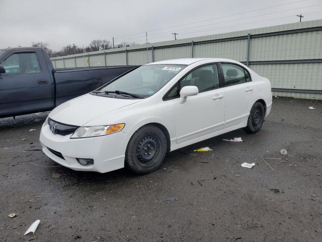 19XFA4F55AE000246 - 2010 HONDA CIVIC GX WHITE photo 1