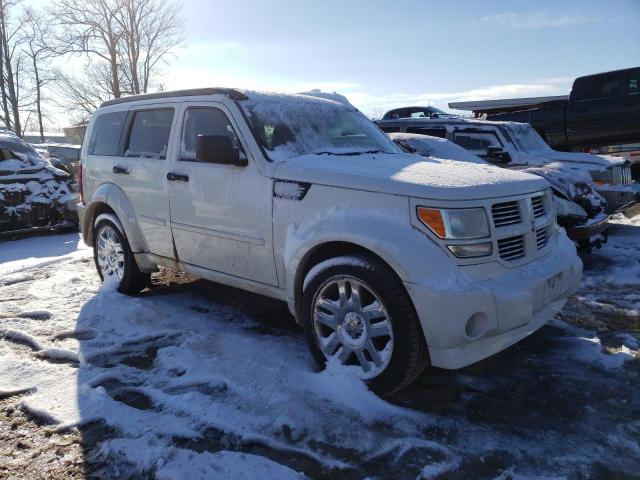 1D8GU58647W739597 - 2007 DODGE NITRO R/T WHITE photo 4