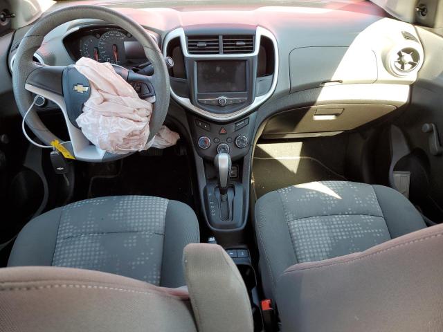 1G1JB5SH9J4100163 - 2018 CHEVROLET SONIC LS RED photo 8