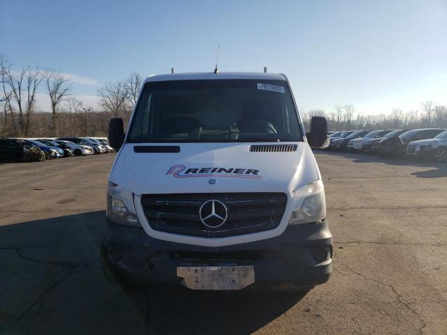 WD3PE7DC0E5832911 - 2014 MERCEDES-BENZ SPRINTER 2 WHITE photo 5