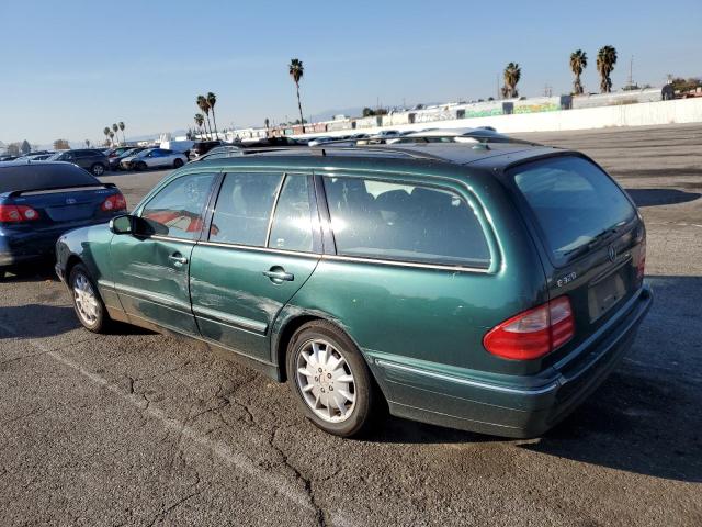 WDBJH82J7YX041373 - 2000 MERCEDES-BENZ E 320 4MAT GREEN photo 2