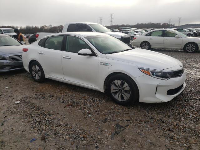 KNAGT4LC3H5007765 - 2017 KIA OPTIMA HYB WHITE photo 4