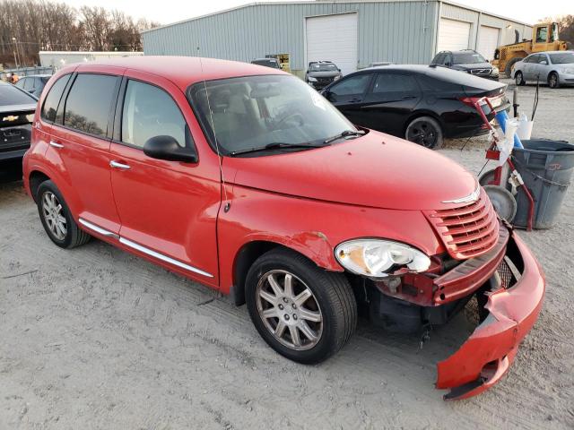 3A4GY5F90AT158783 - 2010 CHRYSLER PT CRUISER RED photo 4