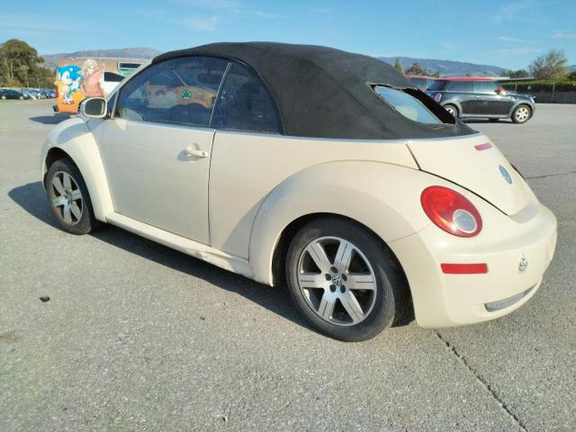 3VWPG31Y56M333121 - 2006 VOLKSWAGEN NEW BEETLE CREAM photo 2