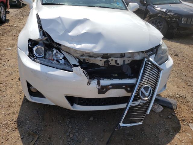 JTHCF5C24D5061896 - 2013 LEXUS IS 250 WHITE photo 9