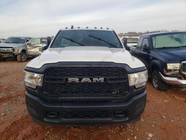 3C63RRGL7KG692092 - 2019 RAM 3500 TRADE WHITE photo 5