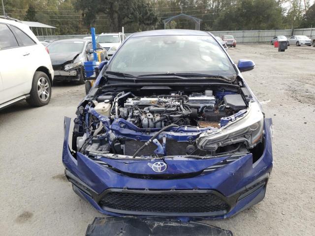 JTDS4RCE1LJ031166 - 2020 TOYOTA COROLLA SE BLUE photo 5