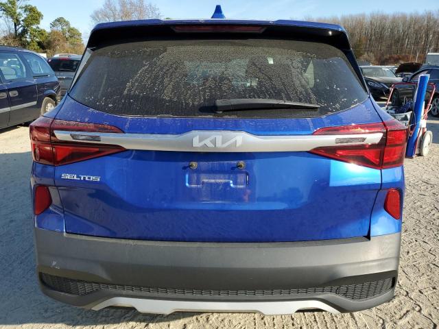 KNDEPCAAXN7236700 - 2022 KIA SELTOS LX BLUE photo 6