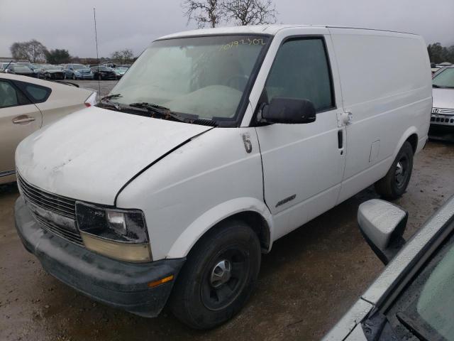 1GCDM19W11B105218 - 2001 CHEVROLET ASTRO WHITE photo 1