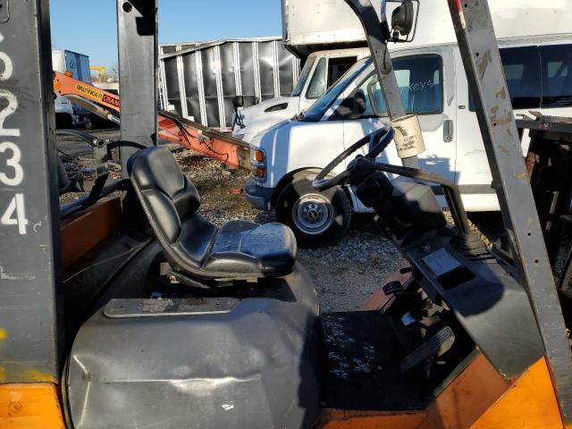 83708 - 2005 TOYOTA FORK LIFT ORANGE photo 5