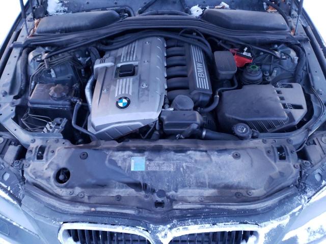 WBANF33516CB86166 - 2006 BMW 525 XI GRAY photo 11