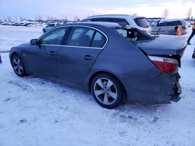 WBANF33516CB86166 - 2006 BMW 525 XI GRAY photo 2