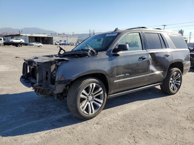 1GKS2CKJ2JR107529 - 2018 GMC YUKON DENA GRAY photo 1