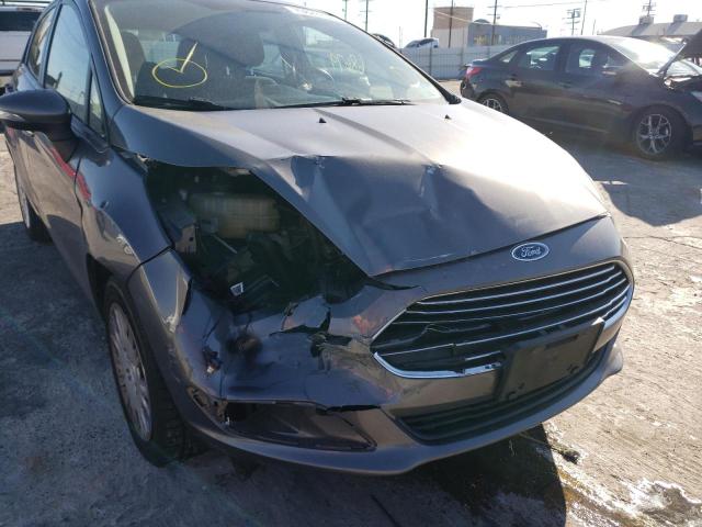 3FADP4EJXEM196156 - 2014 FORD FIESTA SE GRAY photo 12