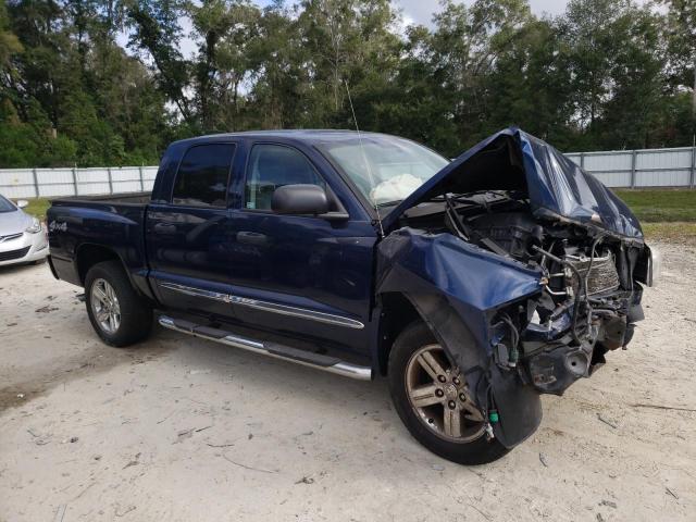 1D3HW58P17S128608 - 2007 DODGE DAKOTA QUA BLUE photo 4