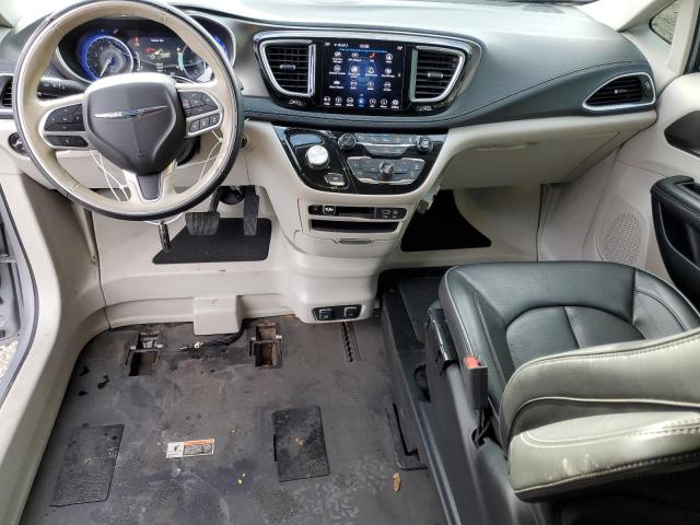 2C4RC1GG6JR182883 - 2018 CHRYSLER PACIFICA L SILVER photo 8