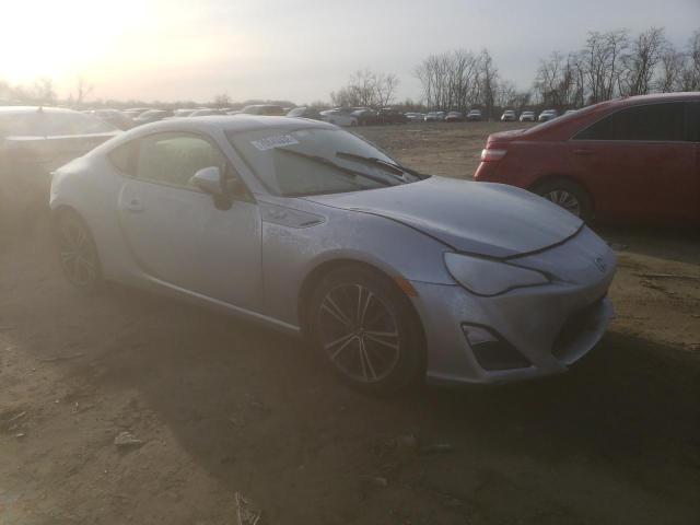JF1ZNAA13F8710516 - 2015 TOYOTA SCION FR-S SILVER photo 4