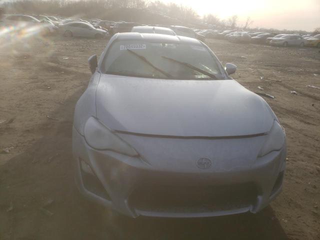JF1ZNAA13F8710516 - 2015 TOYOTA SCION FR-S SILVER photo 5