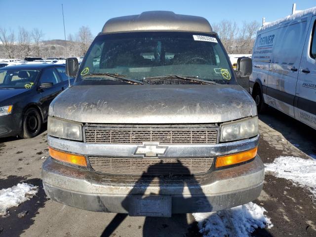 1GBFG15T541145411 - 2004 CHEVROLET EXPRESS SILVER photo 5