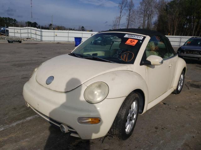 3VWCM31Y74M343542 - 2004 VOLKSWAGEN NEW BEETLE 白色 照片 2