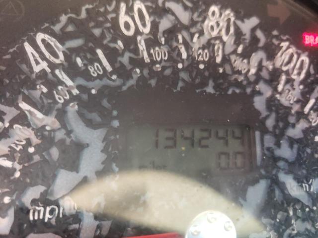 3VWCM31Y74M343542 - 2004 VOLKSWAGEN NEW BEETLE 白色 照片 8