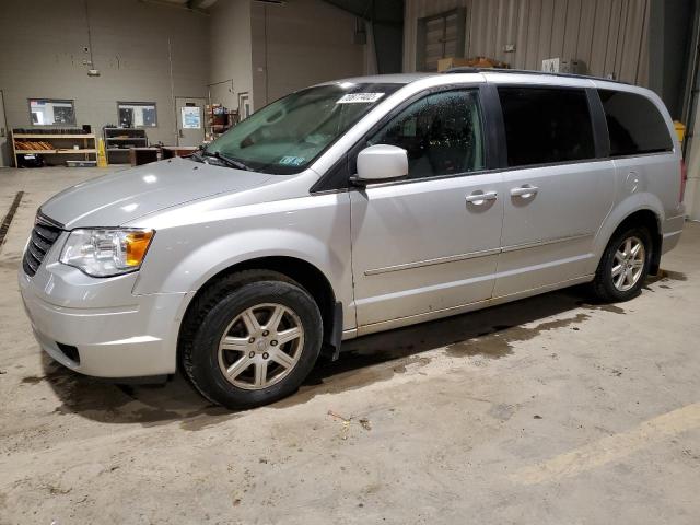 2A4RR5D1XAR308663 - 2010 CHRYSLER TOWN & COU 银色 照片 1