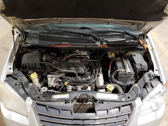 2A4RR5D1XAR308663 - 2010 CHRYSLER TOWN & COU 银色 照片 12
