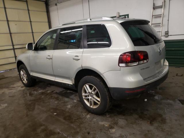 WVGBE77L38D045999 - 2008 VOLKSWAGEN TOUAREG 2 GOLD photo 2