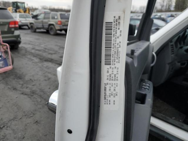 1D4PU4GK8BW605792 - 2011 DODGE NITRO HEAT WHITE photo 13