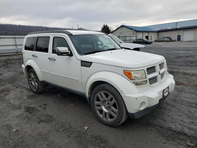 1D4PU4GK8BW605792 - 2011 DODGE NITRO HEAT WHITE photo 4